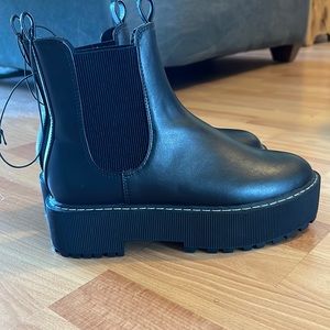 Chunky Platform Chelsea Boots
